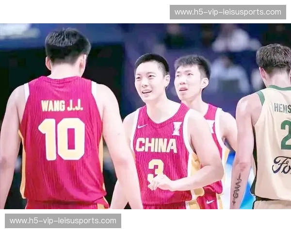 巅峰对决，荣耀之战：中国男篮能否在世界的舞台上书写新的传奇？